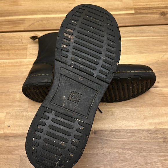 DR. MARTENS ⭐️ Air Wair bouncing soles boots main image 6